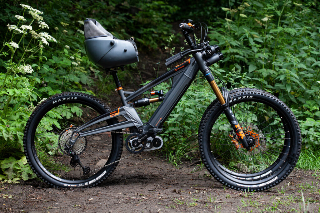 orange bikes phase AD3 adaptive mountain bike 2021 02.jpg
