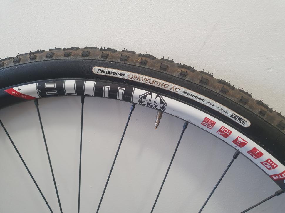panaracer gravelking ac 2