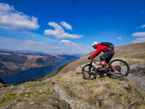 pipedream cycles the full moxie longtermer review 2021 riding shot.jpeg