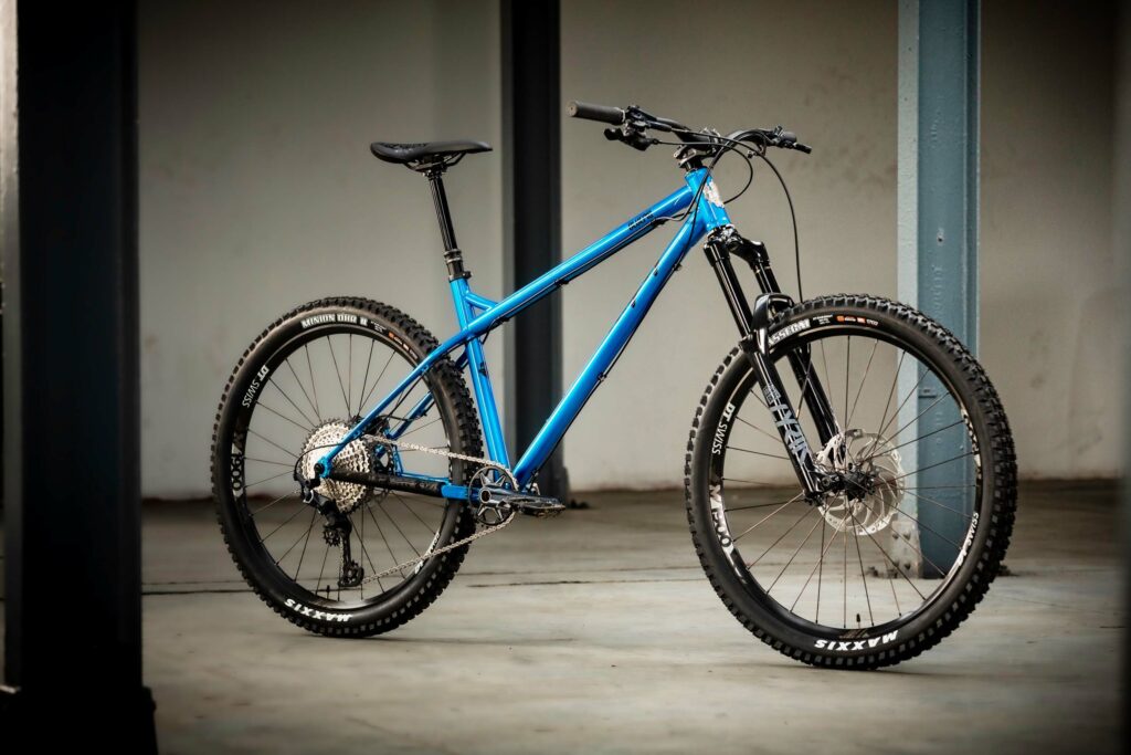 prod188263_Electric Blue_NE_15.jpg
