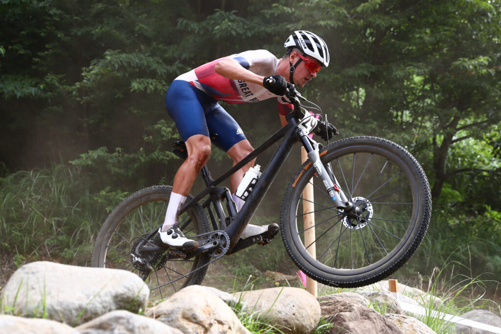 tom pidcock gold medal team gb great britain mountain bike tokyo 2020 olympics bike.JPG