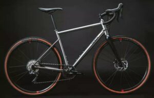 triban-grvl900-ti-bike-2.jpg