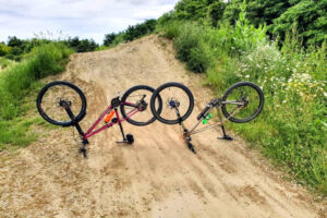 upsidedown bikes on trail upside down bikes mtb hannah collingridge.jpg
