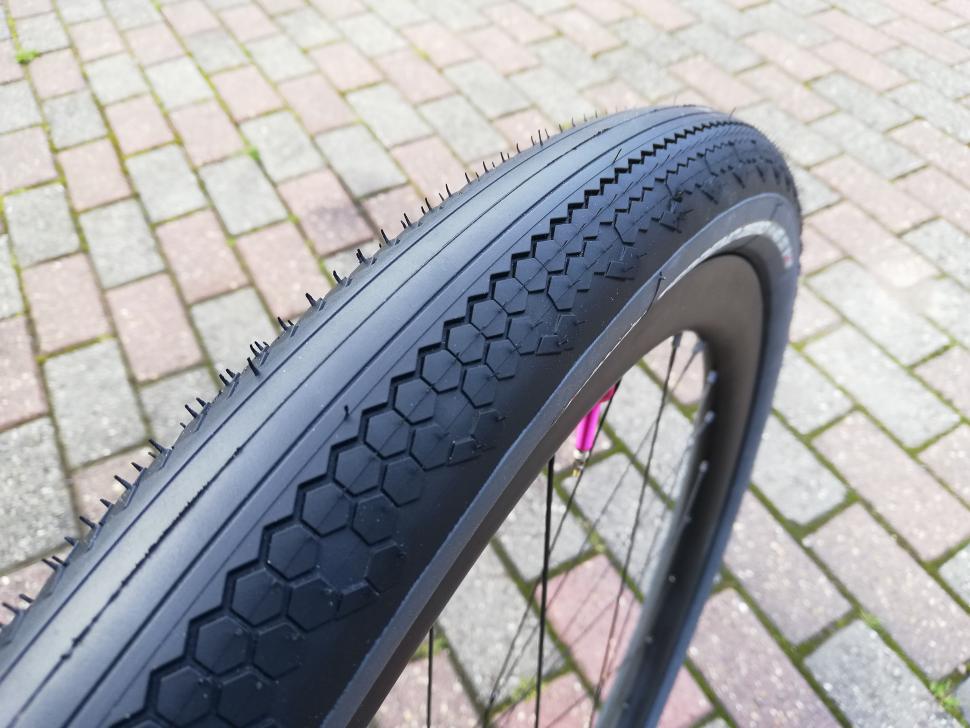 vittoria terreno zero tnt g2.0 tyre3