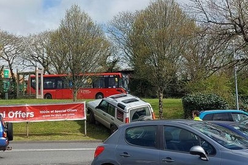 https://cdn.road.cc/wp-content/uploads/roadcc/1_Asda-exit-fail-1.jpg