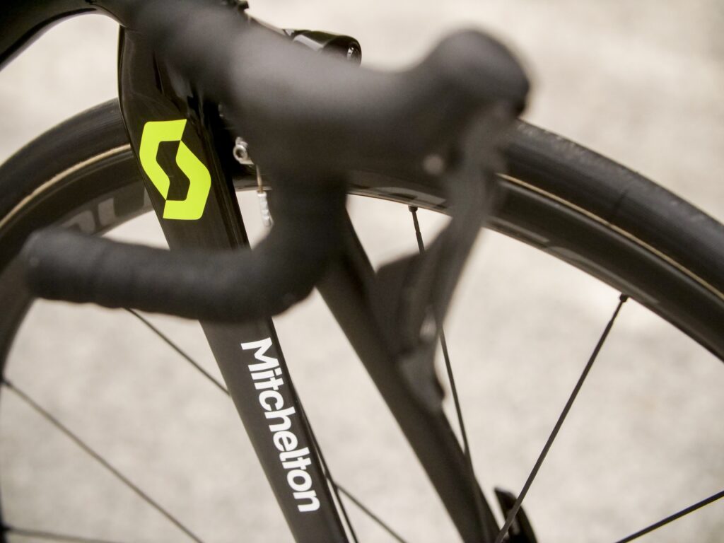 2018 Scott Addict RC fork &copy; Cor Vos