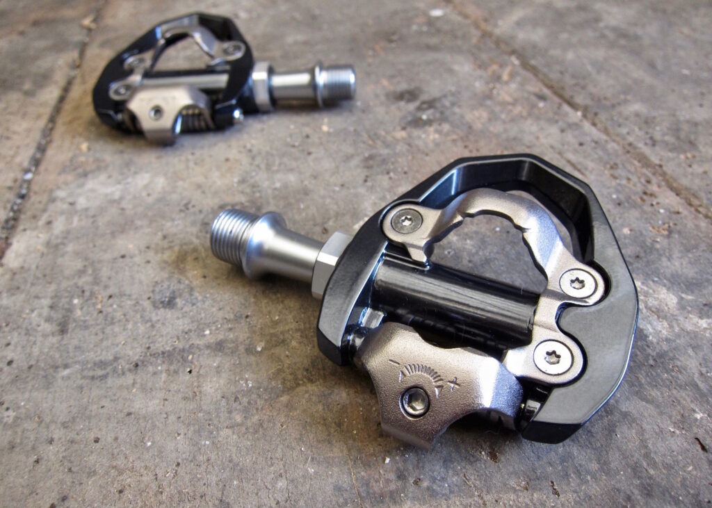 2020 Shimano PD-ES600 SPD Pedals - Packshot