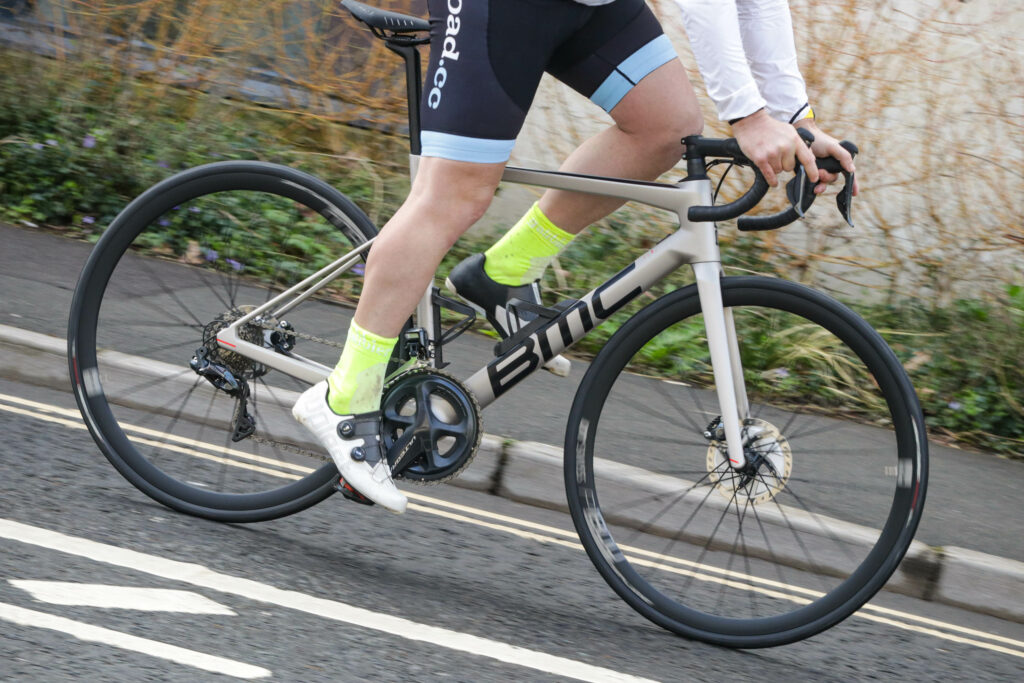 2021 BMC Teammachine SLR Two – riding 1