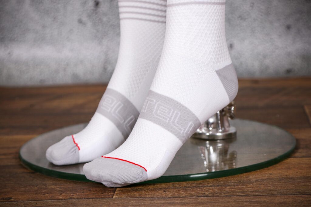 2021 Castelli Superleggera W 12 Sock 2.jpg