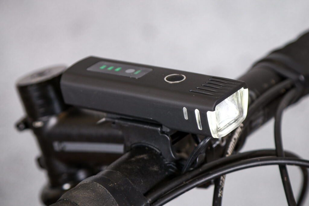 2021 Gemini Atlas 500 front light