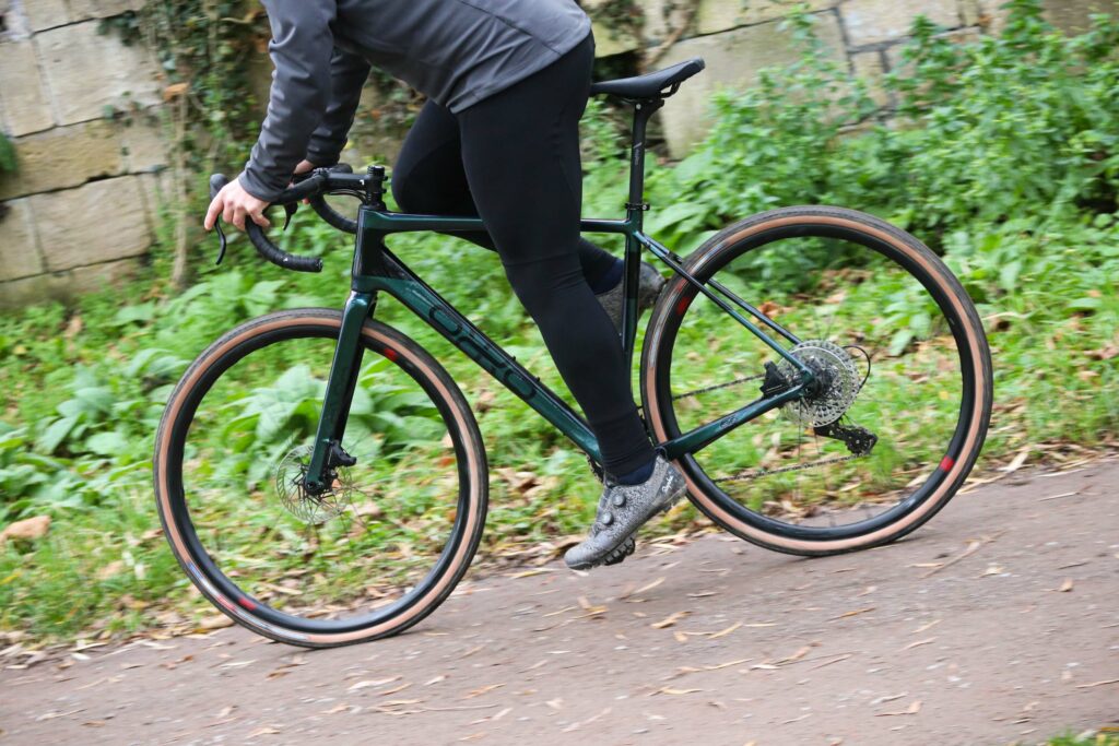2021 Orro Terra C Ekar 1x – riding 2.jpg