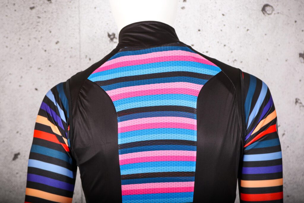 2021 Stolen Goat Men’s Palace Bodyline Gilet – shoulders.jpg
