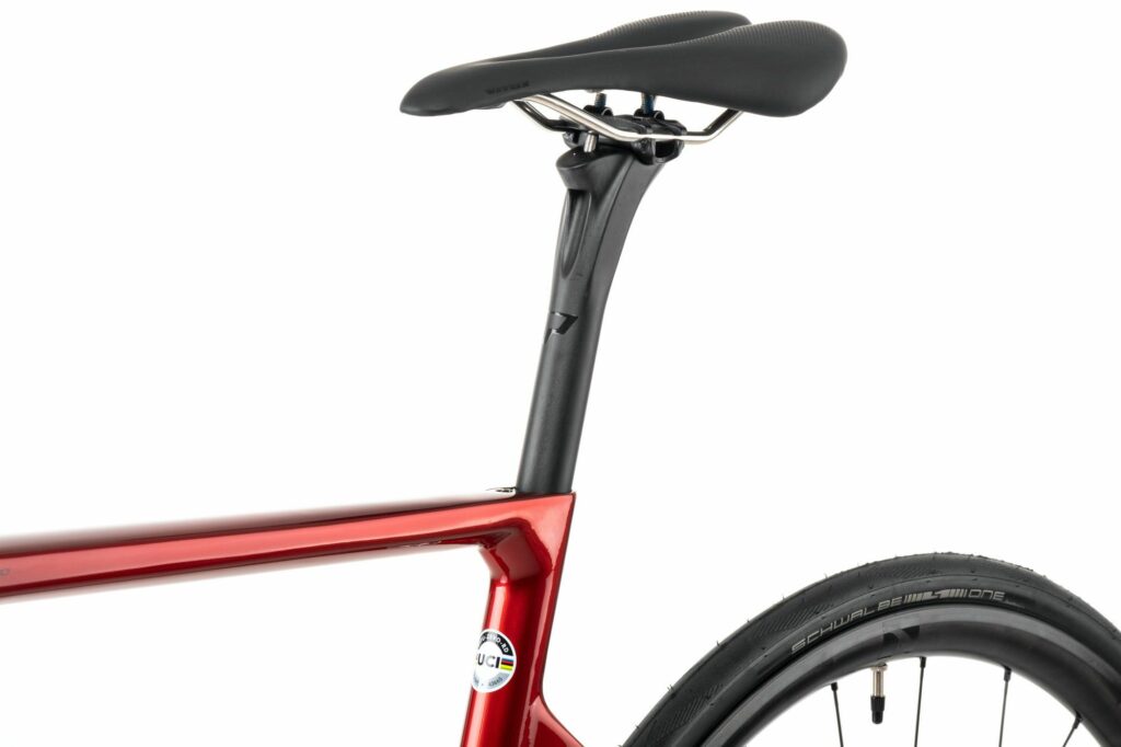 2021 Vitus Vitesse EVO CRS eTap AXS Road Bike Force 2021 Red 09.jpeg