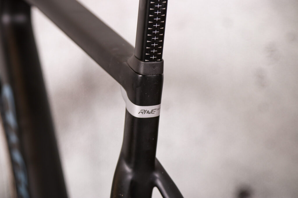 2021 Wilier Rave SLR – seat tube detail 2.jpg