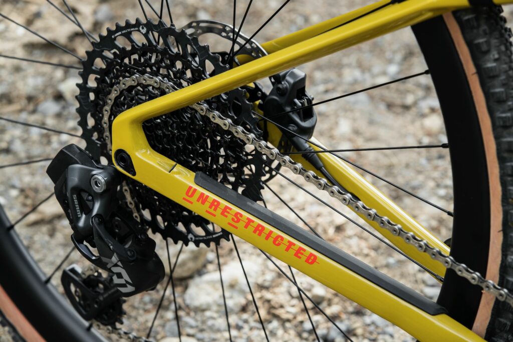 2022 BMC URS LT static outside &ndash; 4.jpeg