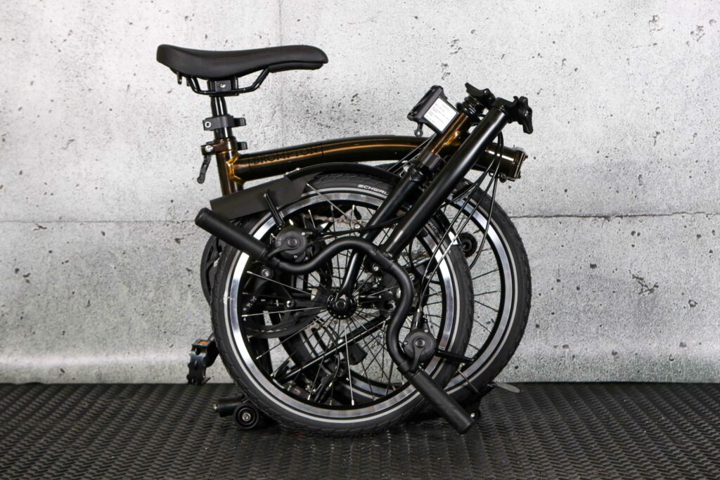 2022 Brompton C Line Explore - folded 2.jpg