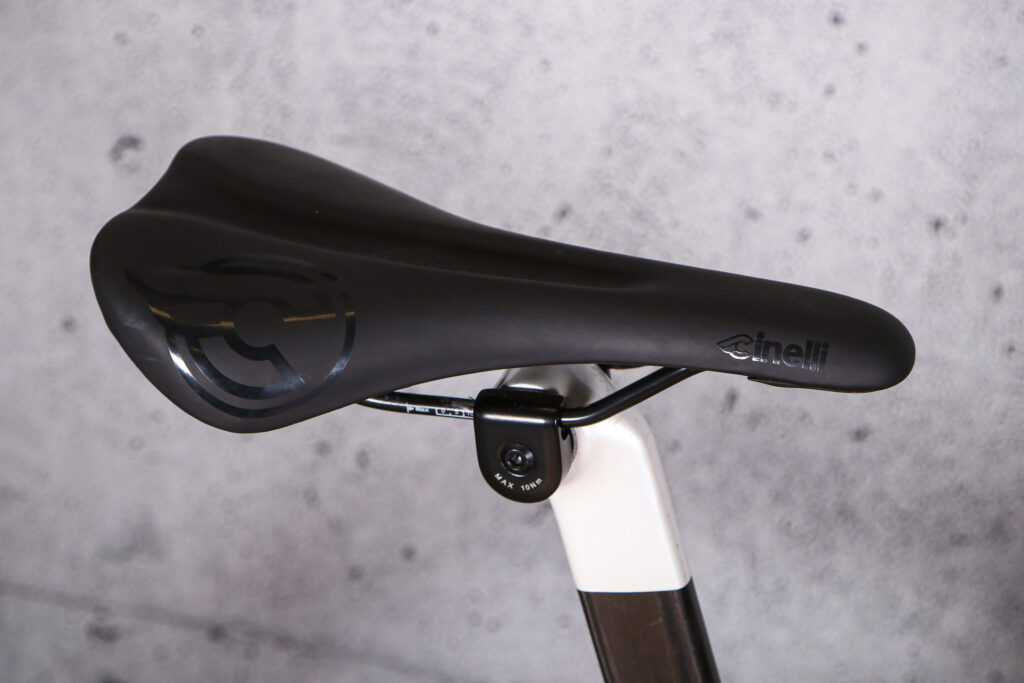 2022 Cinelli Pressure Disc Ultegra 11x Hydro &ndash; saddle 1.jpg