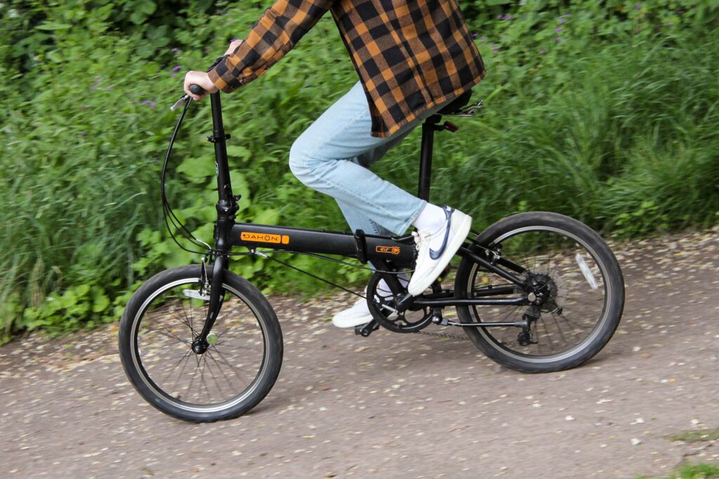 2022 Dahon HIT Folding Bike – riding 4.jpg