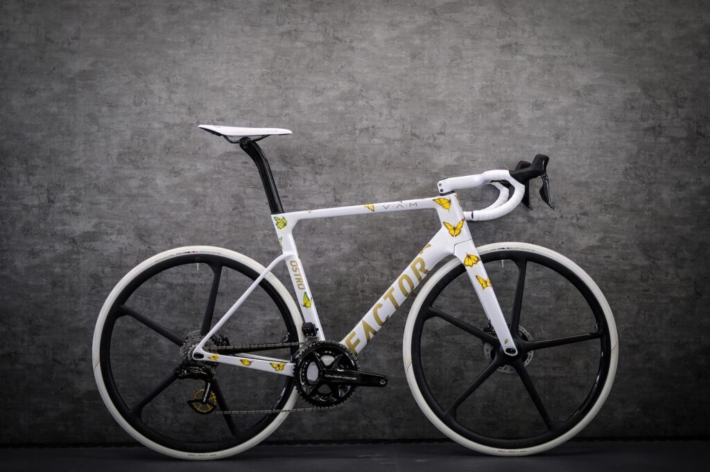 2022 Factor Ostro Vires Velo Karl Kopinski Bradley Wiggins &ndash; 10