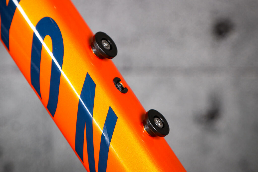 2022 Free Parable monkii V cage bicycle bottle cage – mounts.jpg