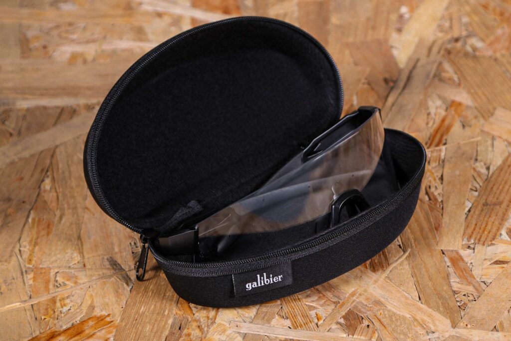 2022 Galibier Regale Ultra Optics &ndash; case open.jpg