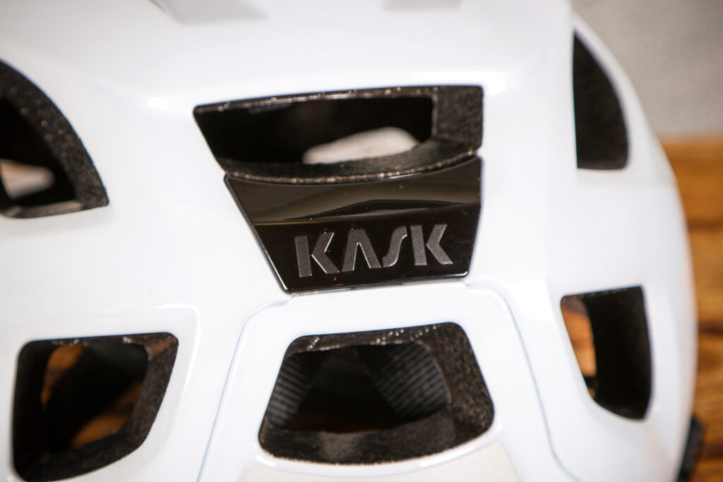 2022 Kask Sintesi helmet &ndash; rear detail.jpg