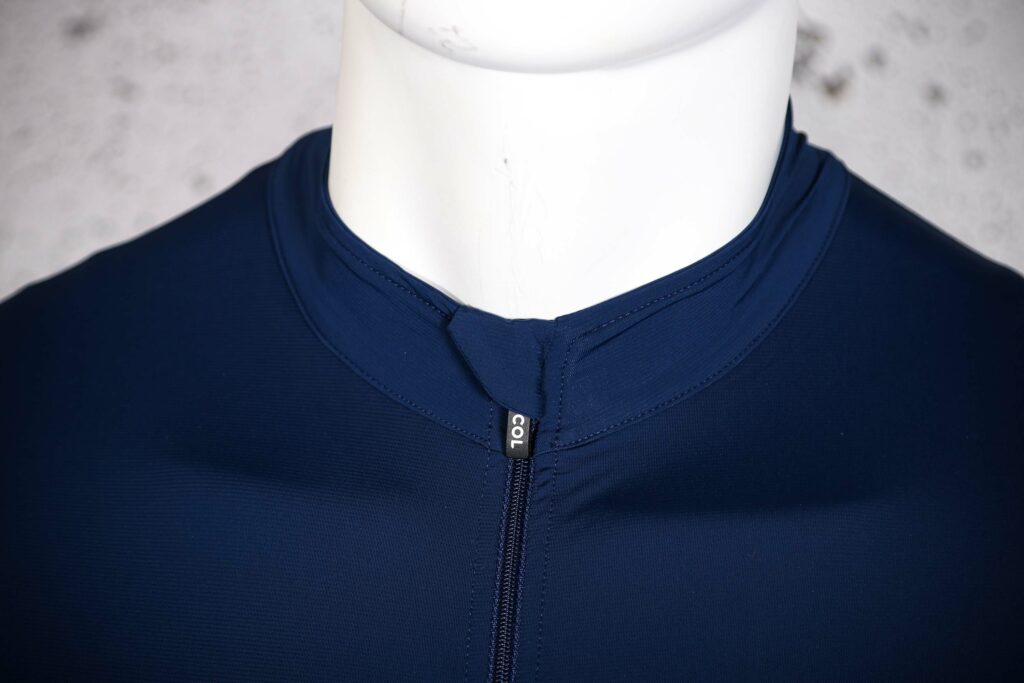 2022 Le Col Pro Long Sleeve Jersey – collar.jpg