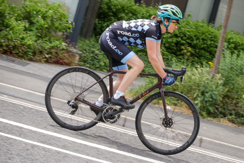 2022 Liv Langma Advanced SL Disc – riding 5.jpg