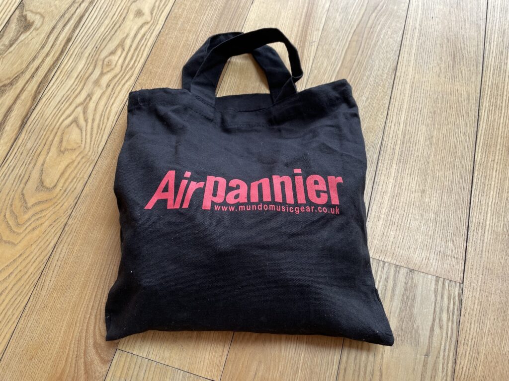 2022 Mundo AirPannier Packaging.JPG