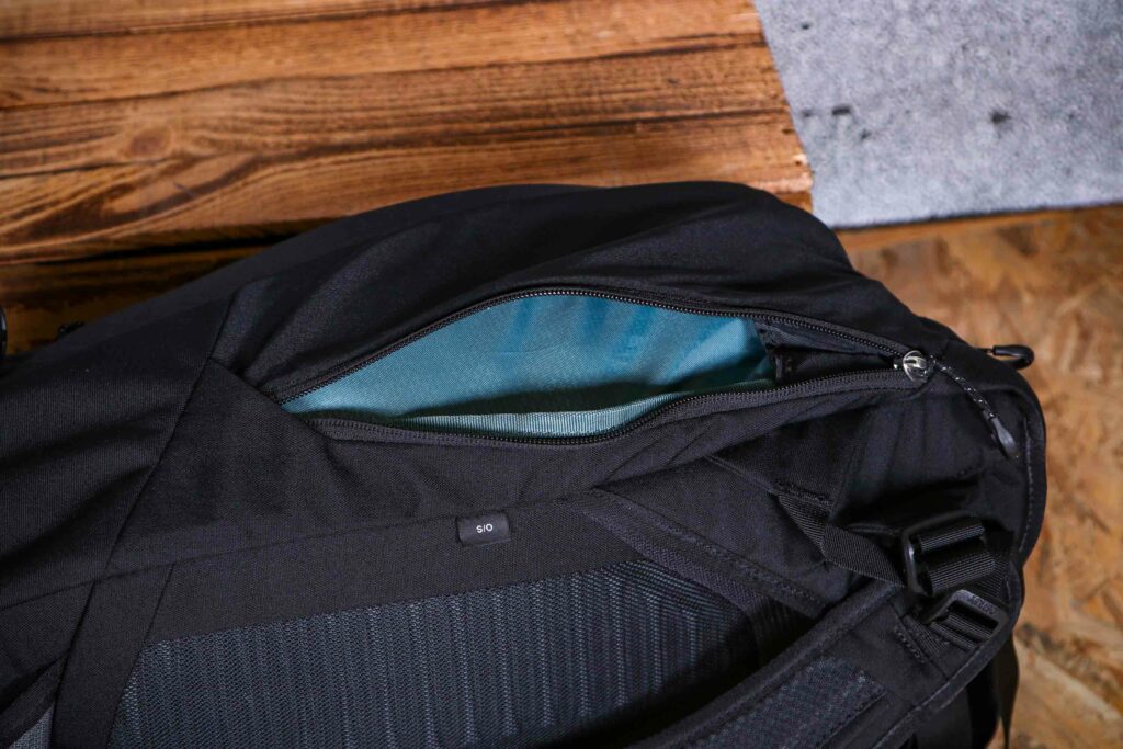 2022 Osprey Metron 24 backpack – sid epocket.jpg