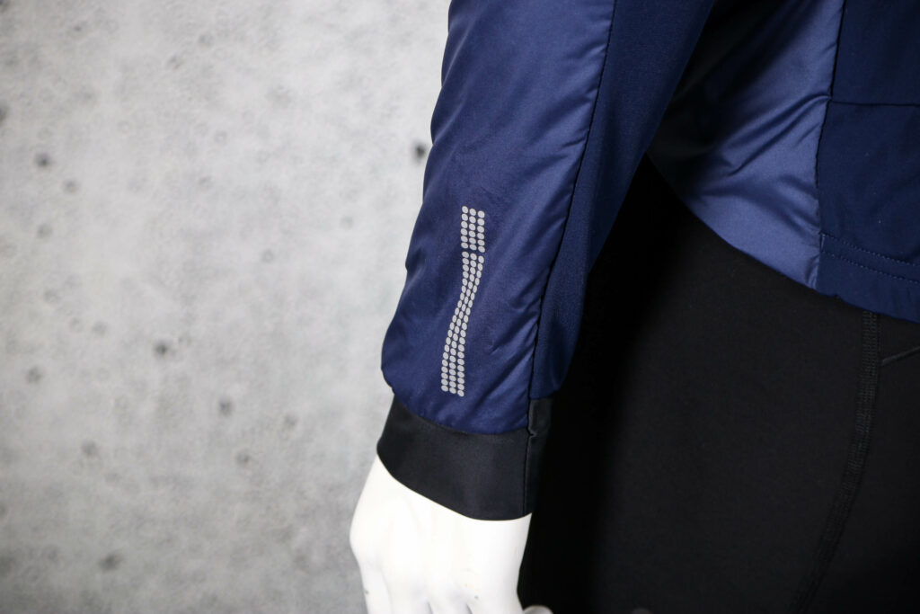 2022 Pearson Road Cycling Insulated jacket – cuff detail.jpg