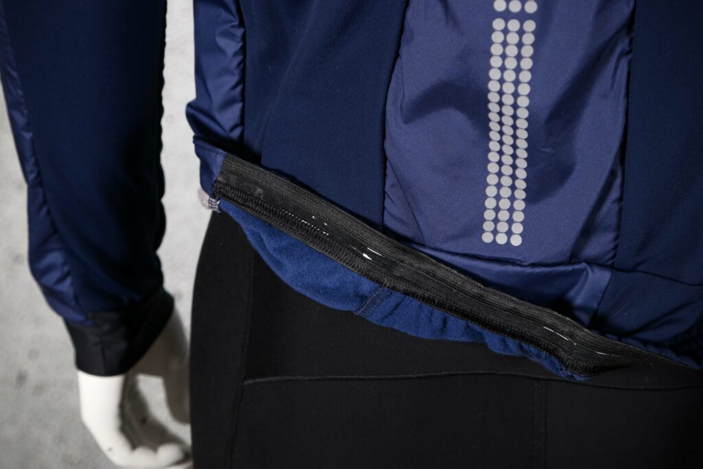 2022 Pearson Road Cycling Insulated jacket – gripper.jpg