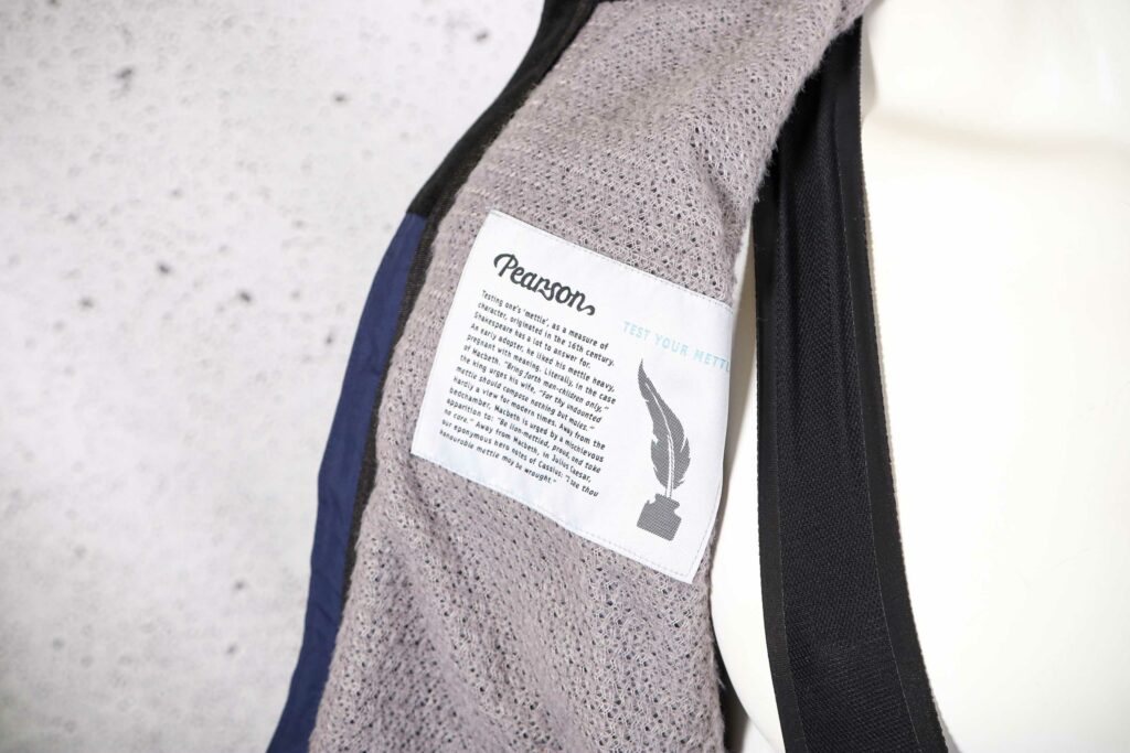 2022 Pearson Road Cycling Insulated jacket – inside.jpg