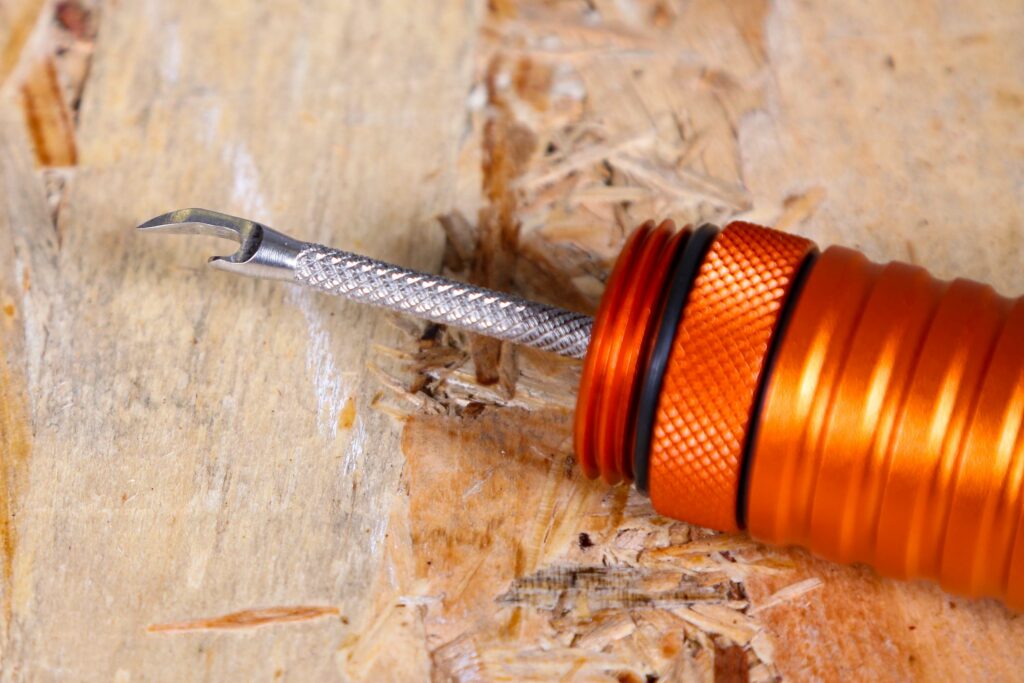 2022 Peatys x Chris King Holeshot Tubeless Puncture Plugger Kit - plug tool 2.jpg