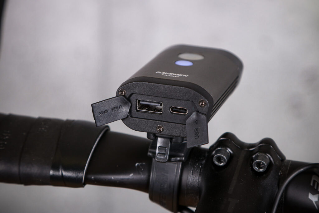 2022 Ravemen PR1000 USB Rechargeable DuaLens Front Light with Remote – USB port.jpg