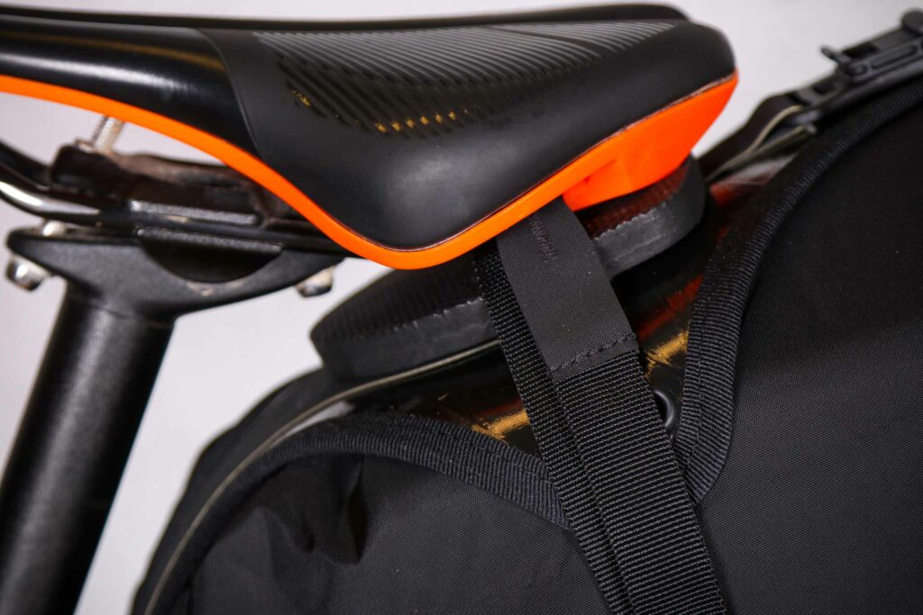 2022 Restrap Race Saddle Bag – saddle straps.jpg