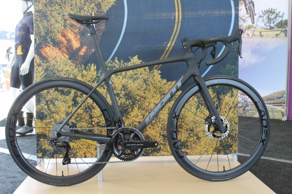 2022 Sea Otter Giant TCR – 1 (1)