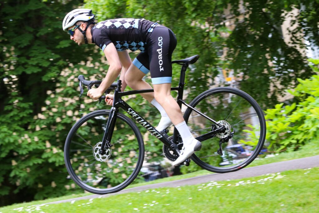 2022 Specialized Allez Sprint Comp &ndash; riding 4.jpg