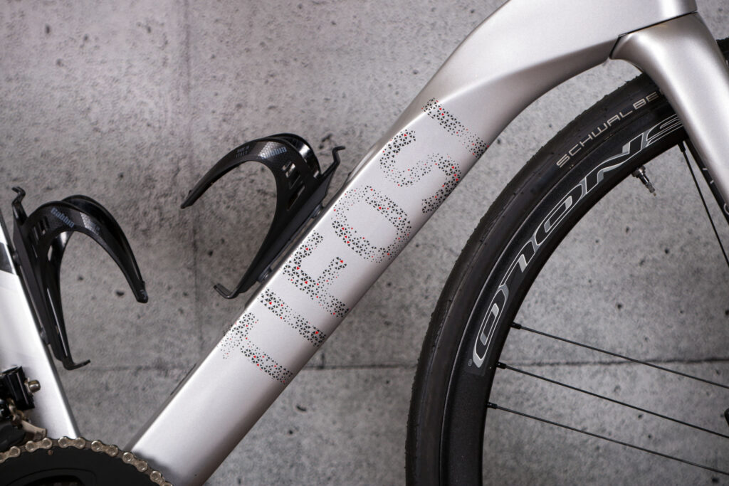 2022 Tifosi Auriga Disc Chorus 12x Hydro &ndash; down tube.jpg