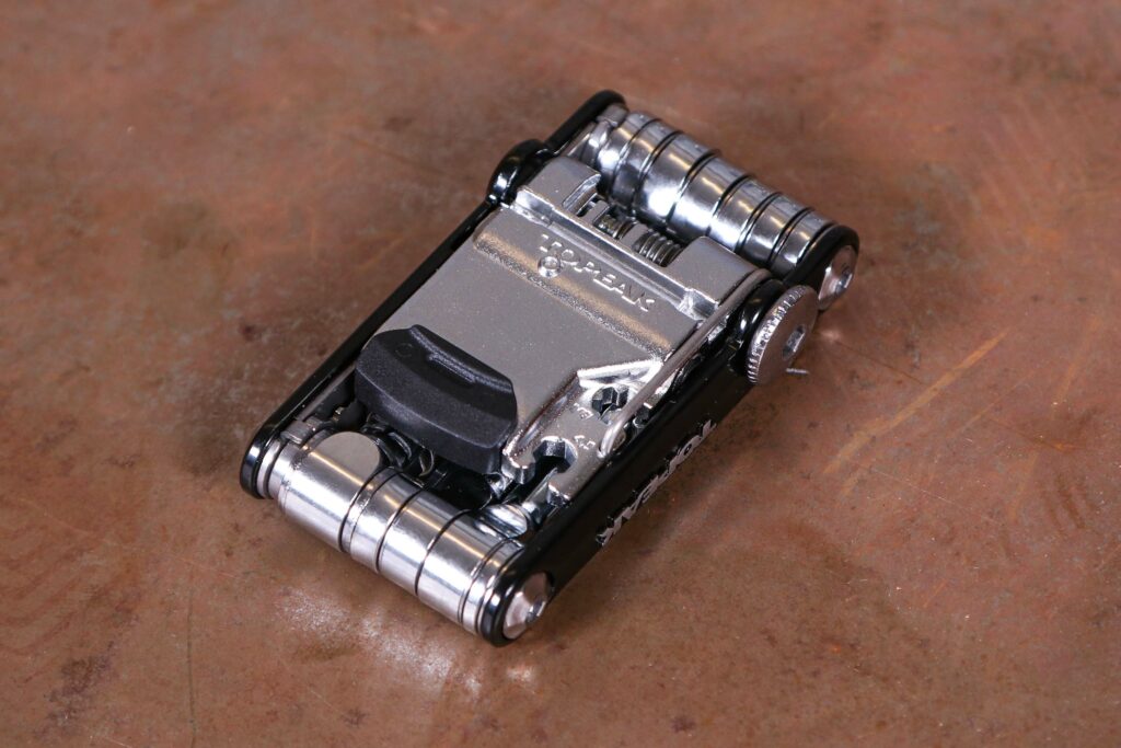 2022 Topeak Ninja Master+ Toolbox PT30 – multitool 4.jpg