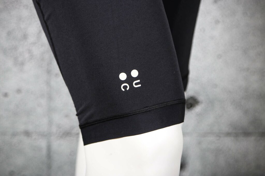 2022 Universal Colours Chroma Thermal Merino Plus Bib Short – cuff 2.jpg
