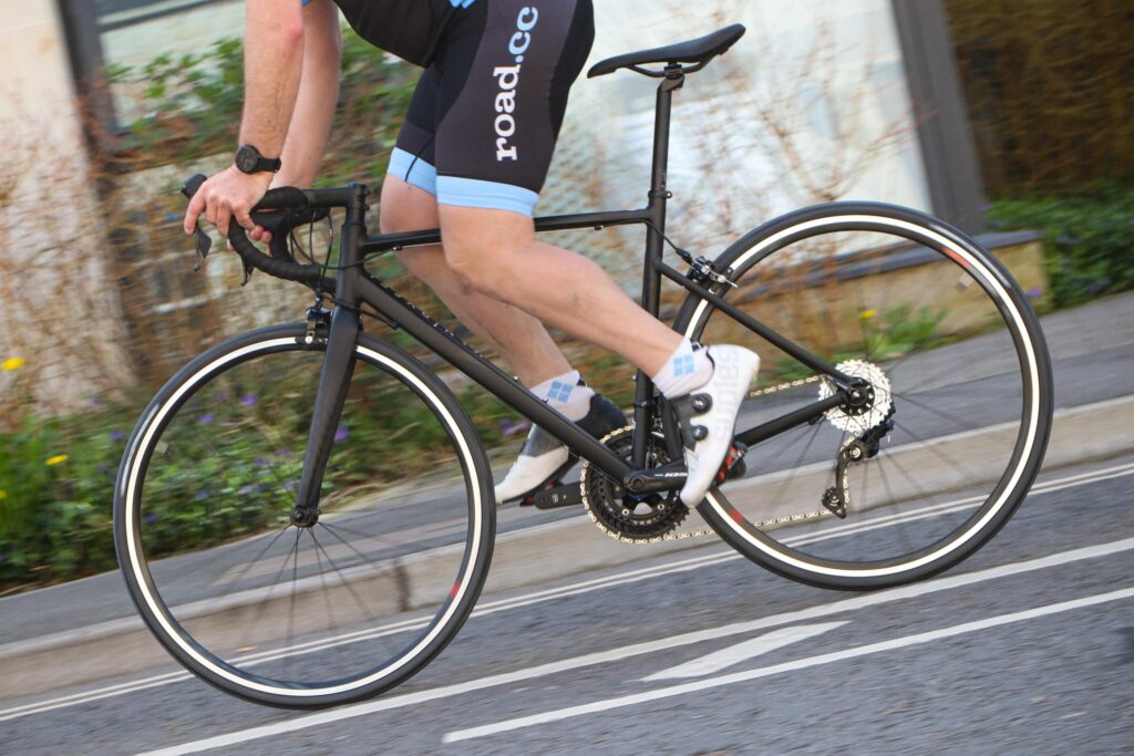2022 Van Rysel EDR AF 105 Road Bike – riding 2.jpg