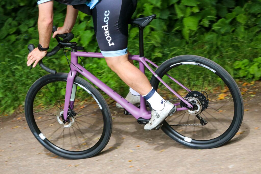 2022 Vielo V+1 Strato – riding 5.jpg