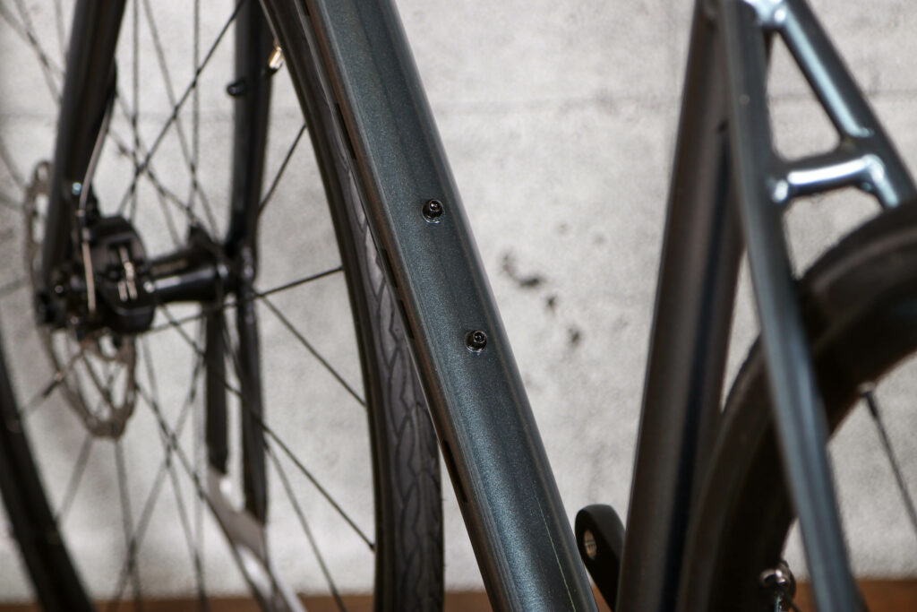 2022 Vitus Razor Disc Claris – down tube top.jpg