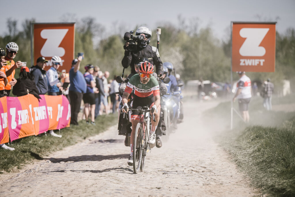Elisa Longo Borghini Paris-Roubaix 2022 (Pauline Ballet/A.S.O)