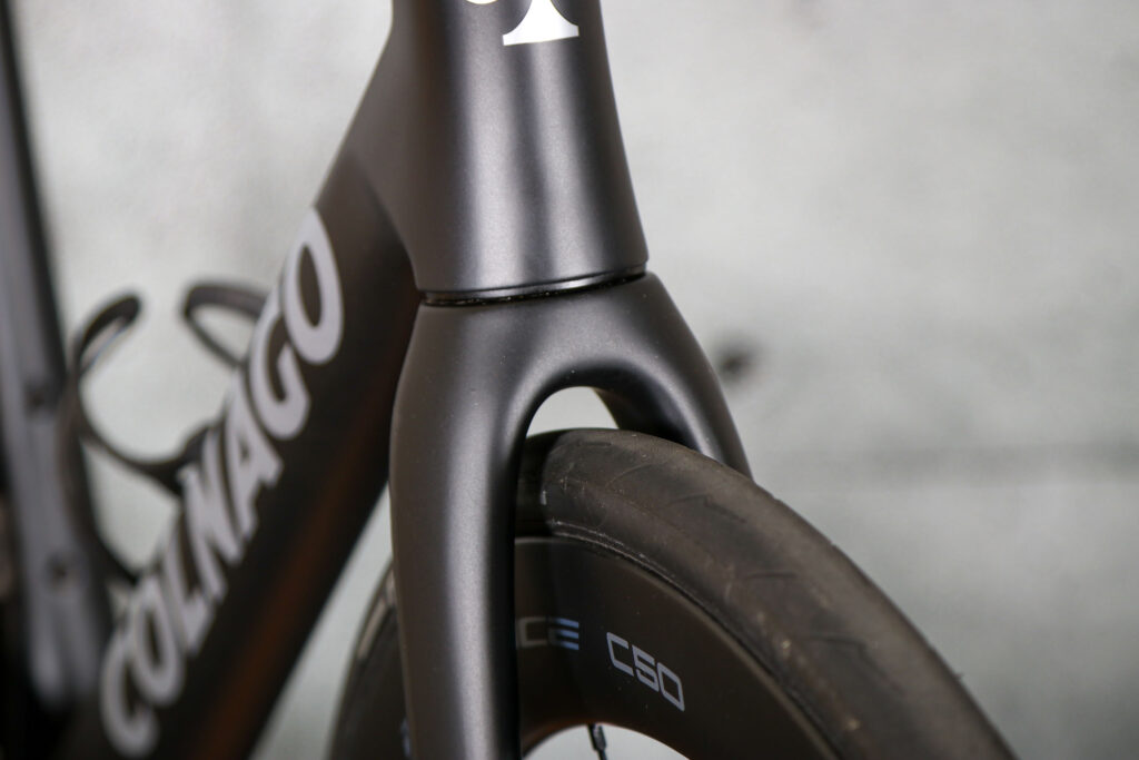 2023 Colnago V4Rs – fork clearance.jpg