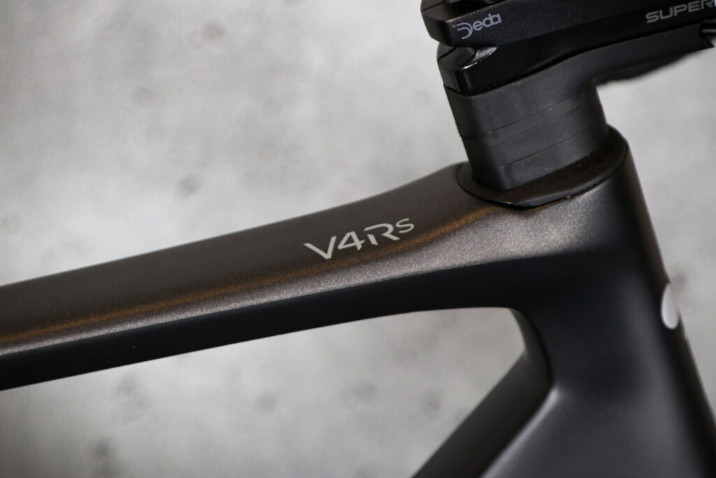 2023 Colnago V4Rs – top tube decal.jpg