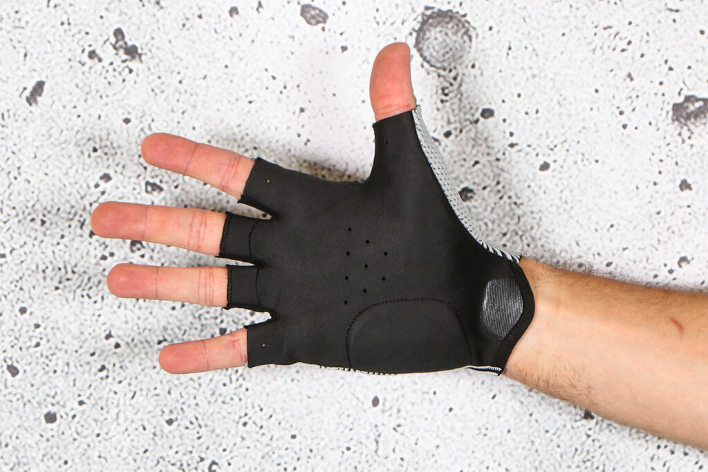 2023 Galibier Zephyr All Surface Mitts – palm.jpg