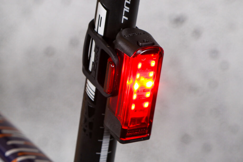 Lezyne Strip Drive 300+ LED Rear Light - 3.jpg