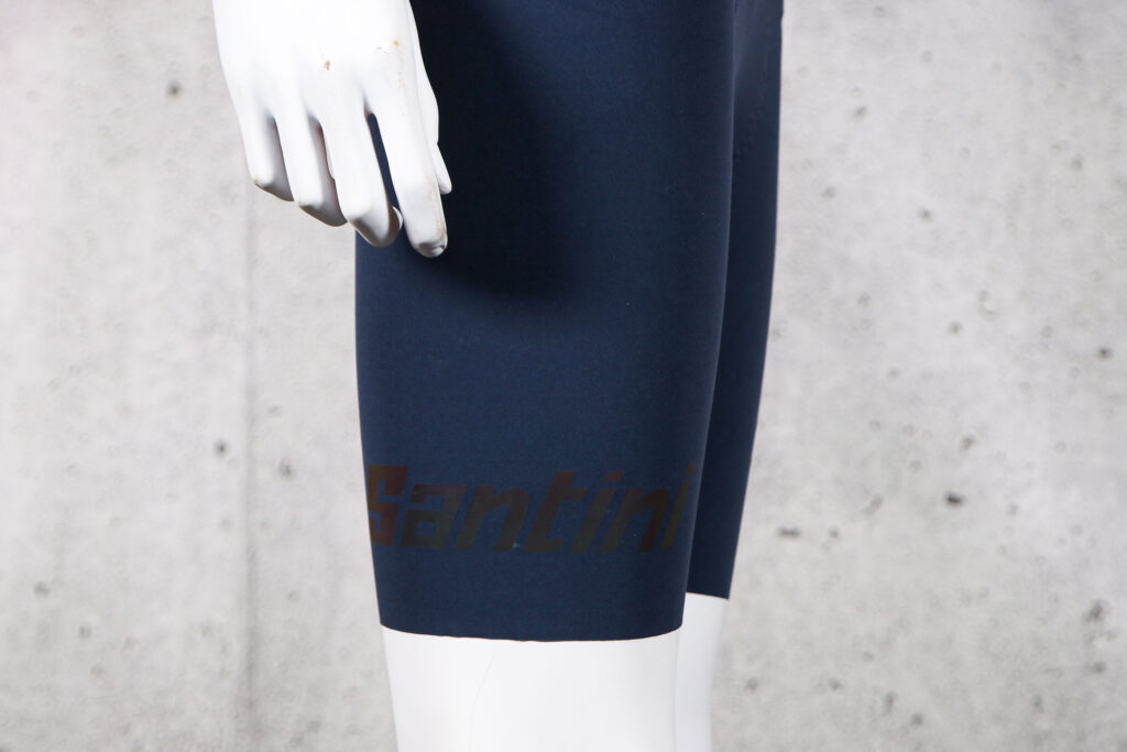 2023 Santini Unico Womens Shorts – legs side.jpg
